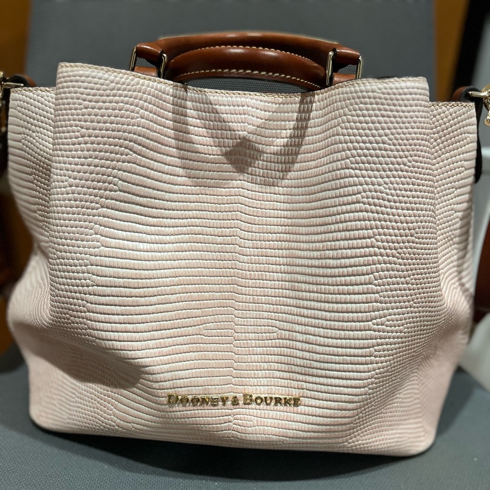 Dooney and Bourke Large Barlow bag and dust bag
